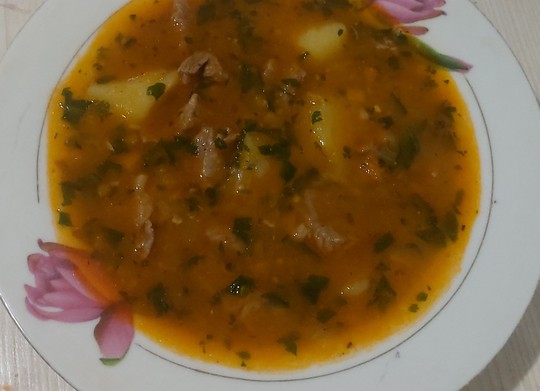 Азербайджанский суп на баранине с рисом и алычой