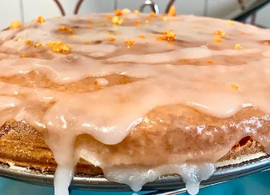 Банановый пирог в карамельной глазури рецепт – Выпечка и десерты. «Еда»