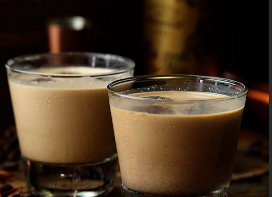 Шоколадное Яйцо Baileys с соленой карамелью, 215 г